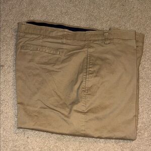 Roundtree & Yorke Khaki Chinos